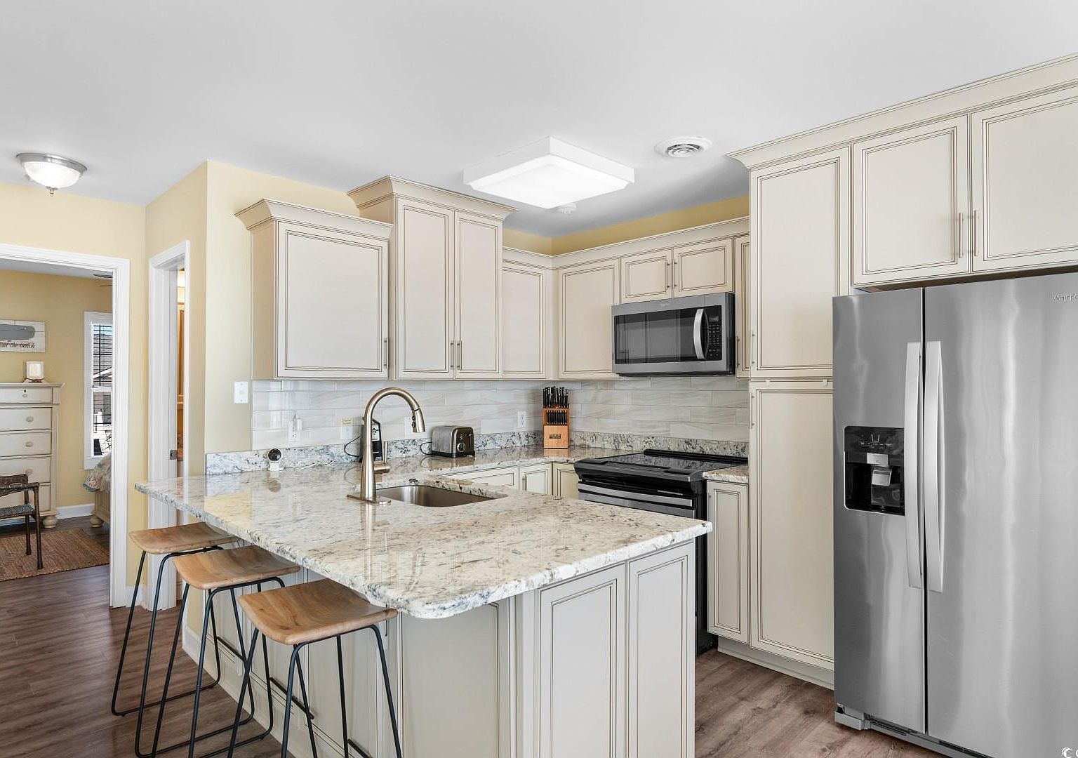 318 S Waccamaw Dr Murrells Inlet, SC 29576 - Thumbnail 3