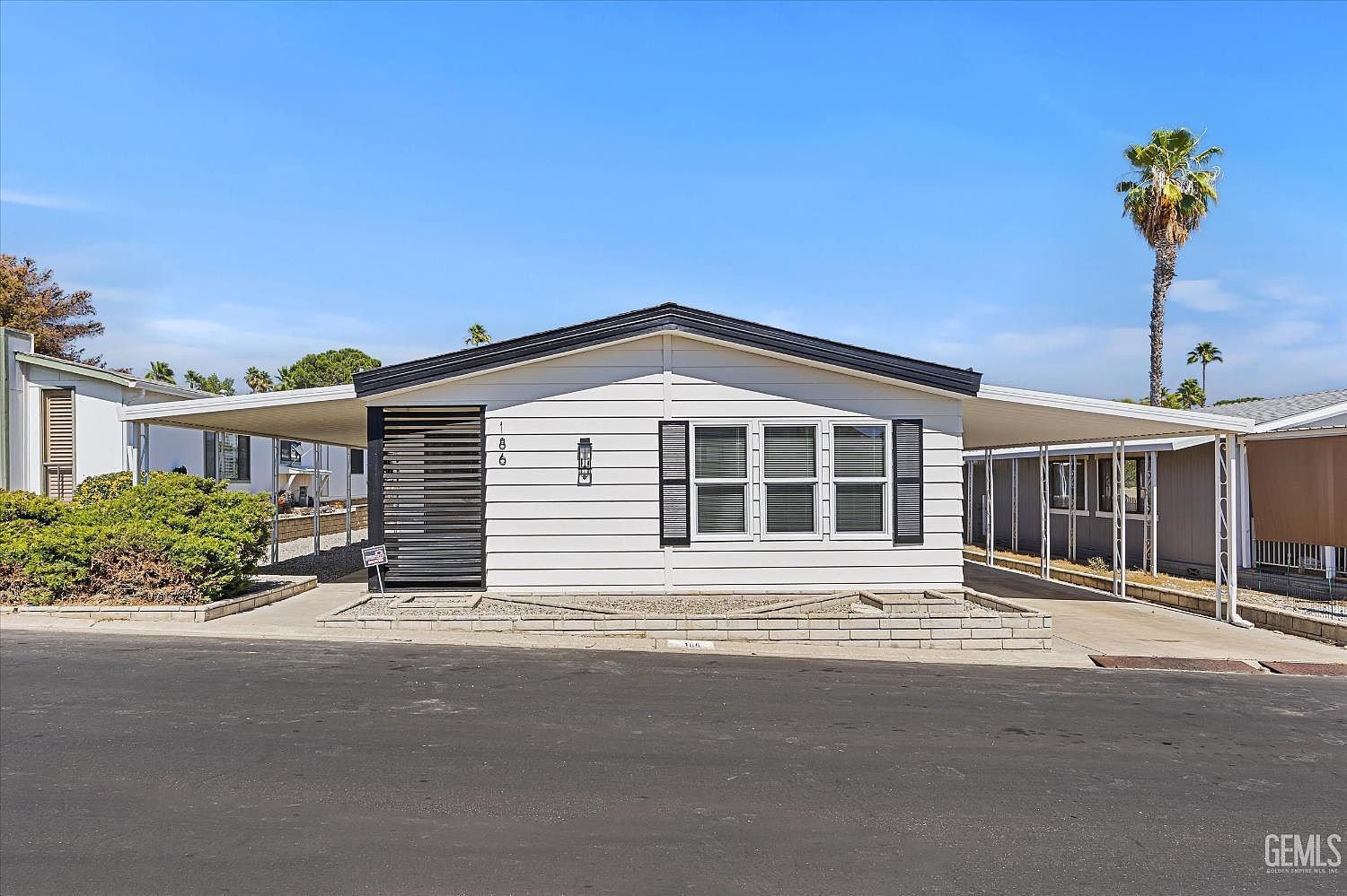 8536 Kern Canyon Rd SPACE 186 Bakersfield, CA 93306 - Thumbnail 3