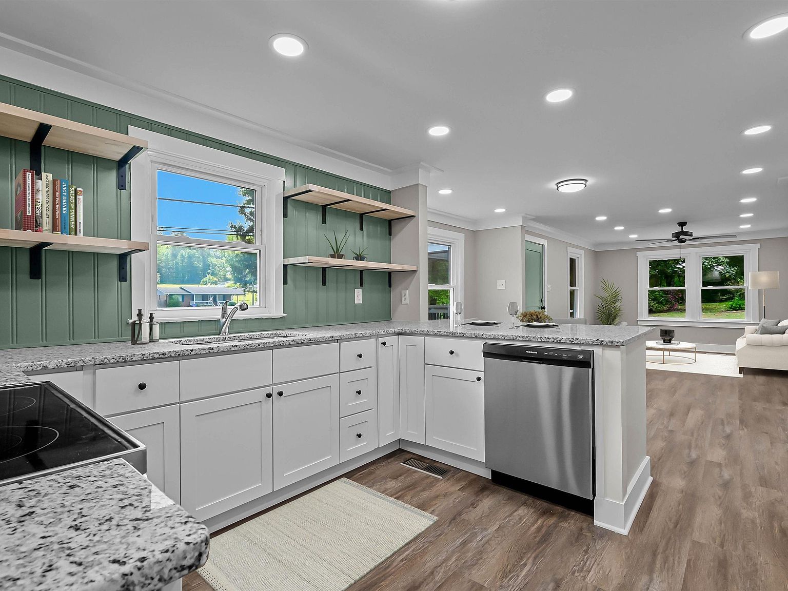 117 Pine Hill Cir Columbiana, AL 35051 - Thumbnail 3