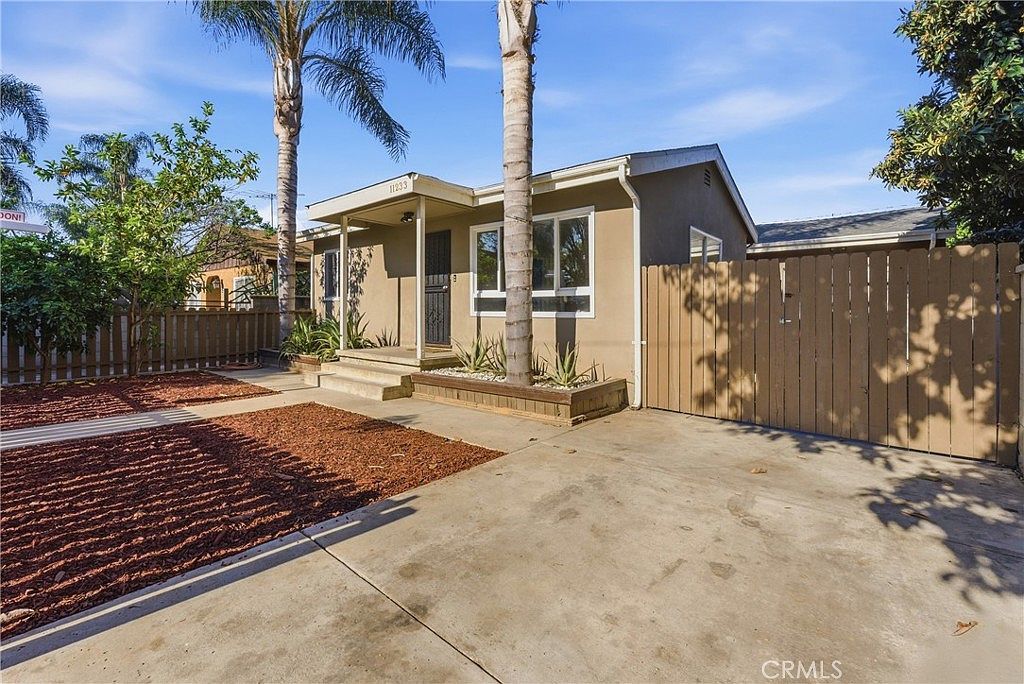 11233 Virginia Ave Lynwood, CA 90262 - Thumbnail 3