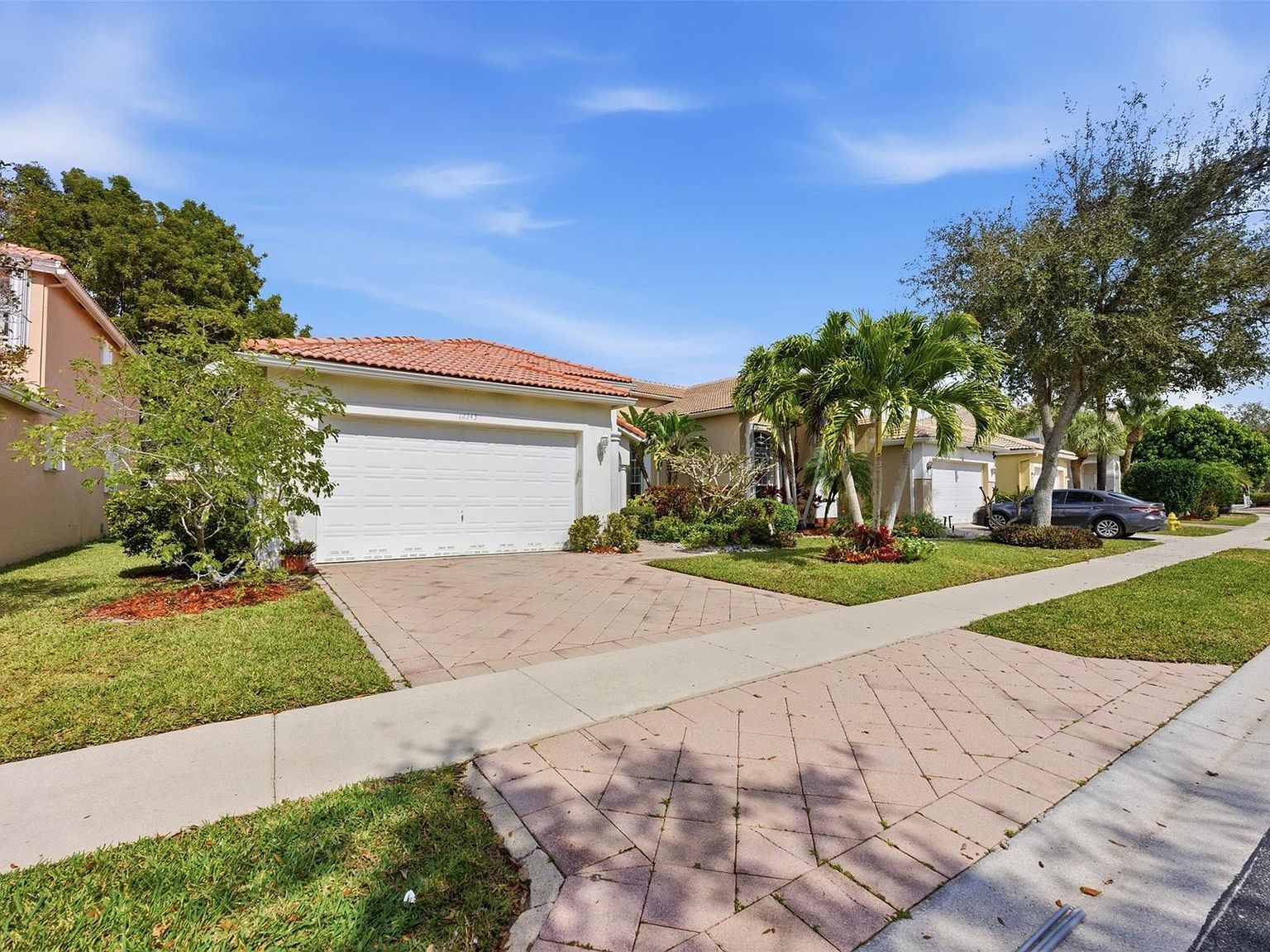 12343 NW 53rd St Coral Springs, FL 33076 - Thumbnail 3