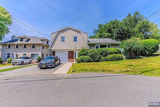 115 Bogota Gdns Bogota, NJ 07603 - Thumbnail 3