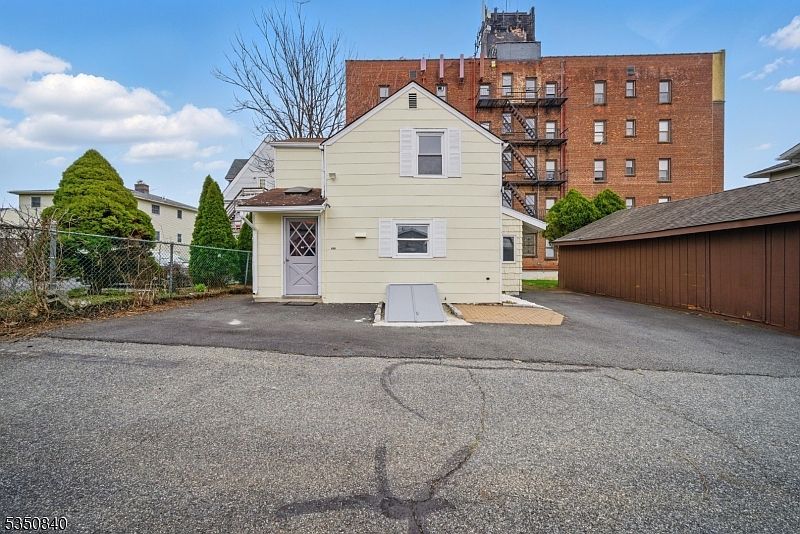 609 Birch St Boonton, NJ 07005 - Thumbnail 3