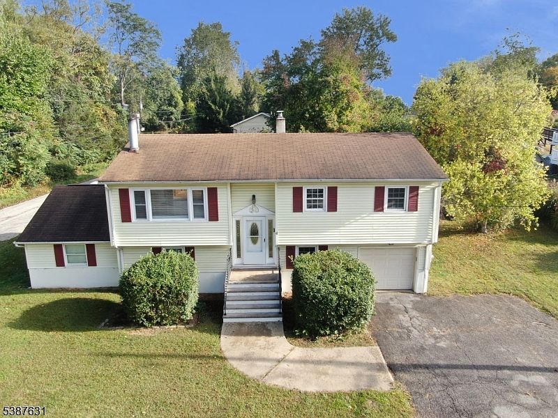 4 Valley Dr Glenwood, NJ 07418, Glenwood, NJ, 7418 - Thumbnail 3