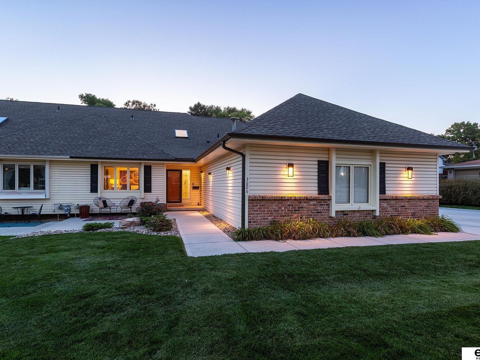 3606 S 74th St Omaha, NE 68124 - Thumbnail 3