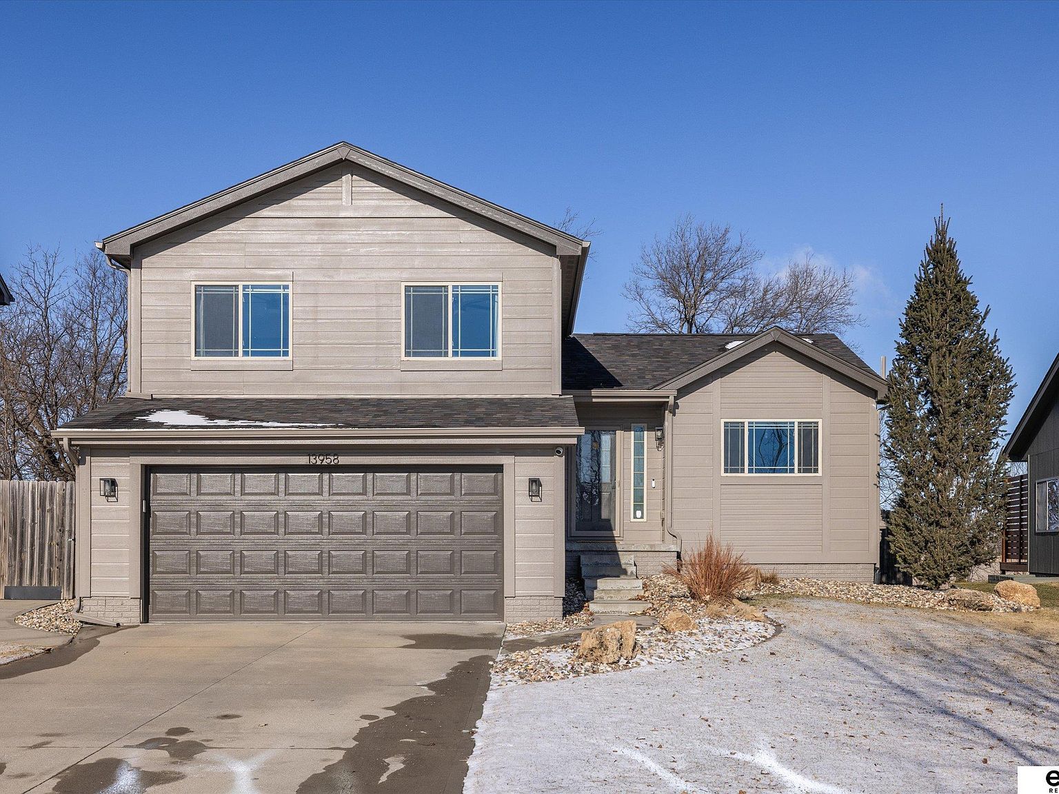 13958 Potter Pkwy Omaha, NE 68142 - Thumbnail 3