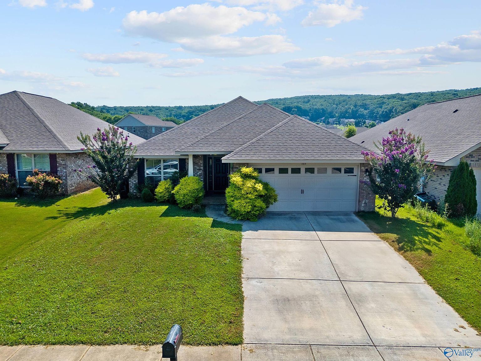 105 Brooklawn Dr Harvest, AL 35749 - Thumbnail 3