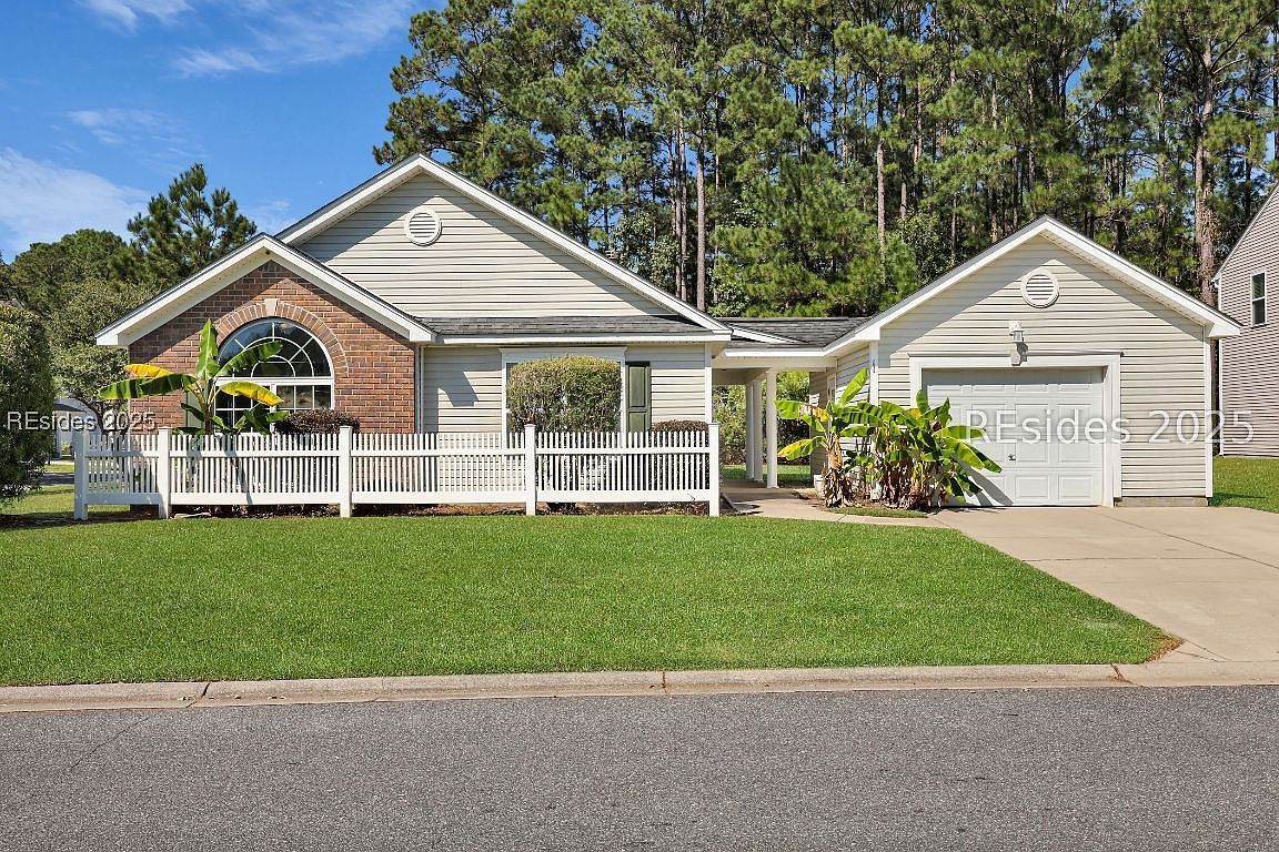 11 Savannah Oak Dr Bluffton, SC 29910 - Thumbnail 3