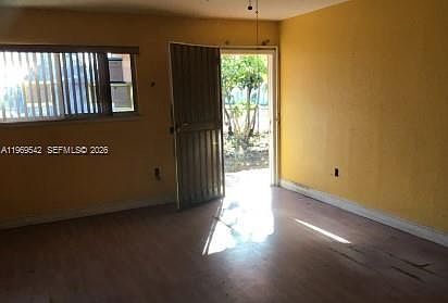 546 NW 8th Ave Homestead, FL 33030 - Thumbnail 3