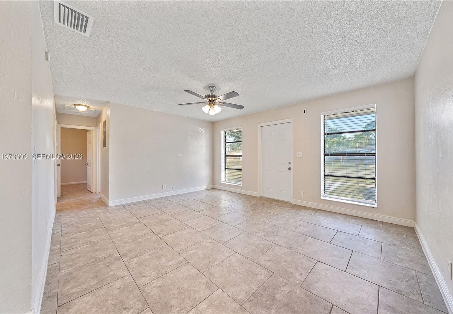 4721 NW 12th St Lauderhill, FL 33313 - Thumbnail 3