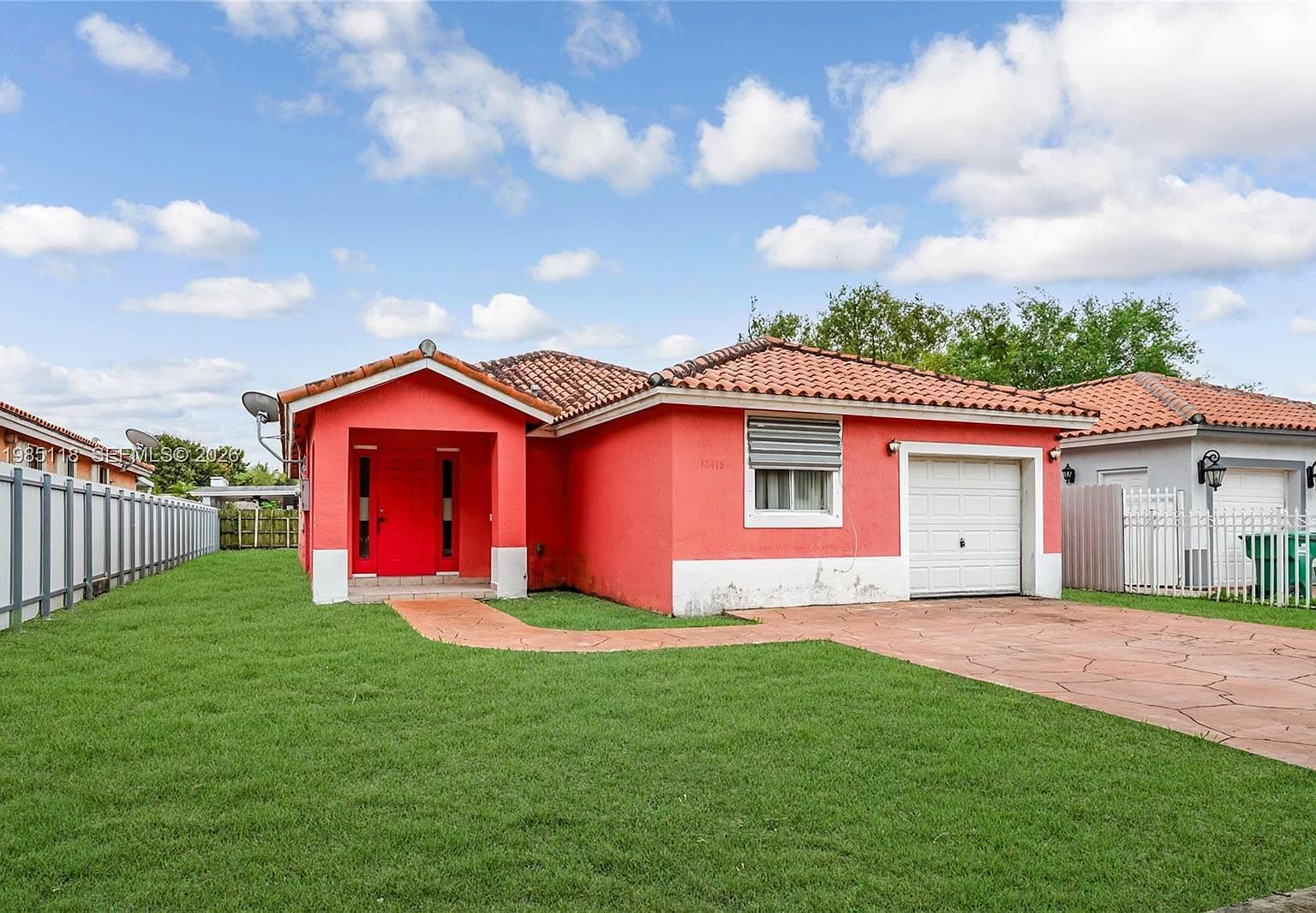 12418 SW 230th St Miami, FL 33170 - Thumbnail 3