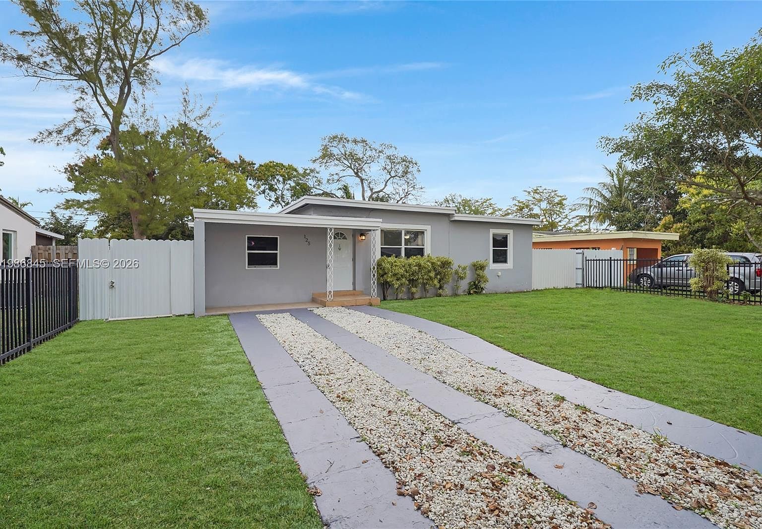 125 NW 121st St North Miami, FL 33168 - Thumbnail 3