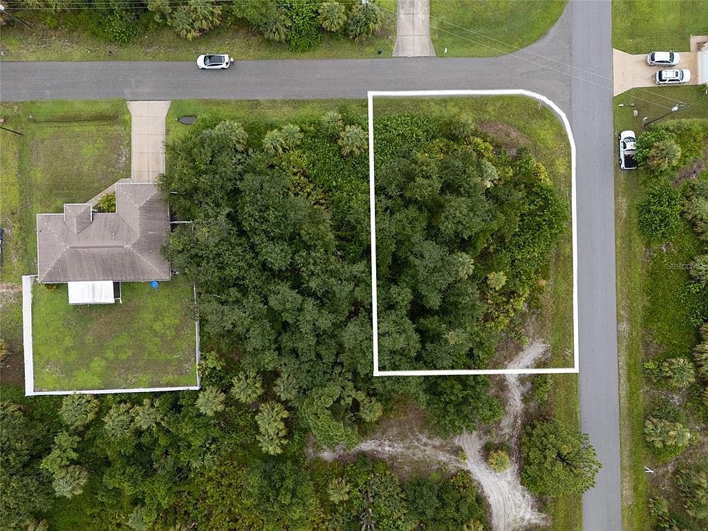 Bronco Ln #21 North Pt, FL 34287 - Thumbnail 3