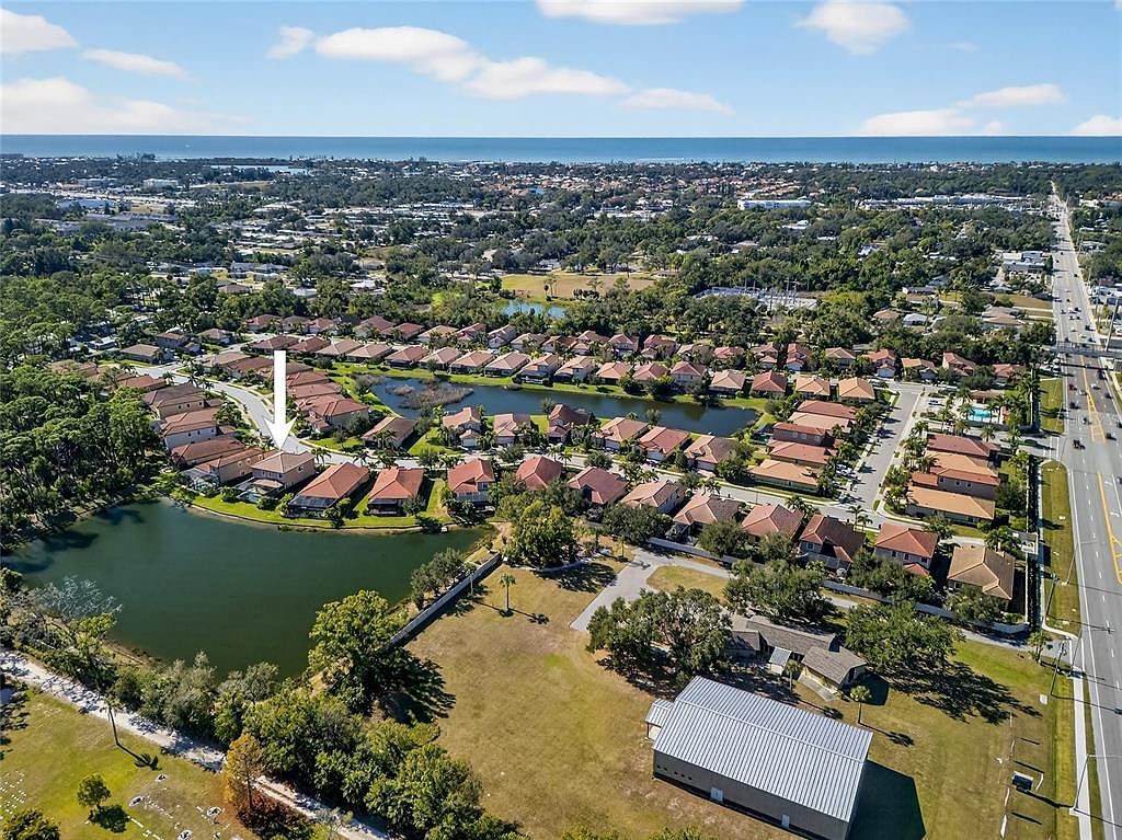 1048 Bradberry Dr Nokomis, FL 34275 - Thumbnail 3