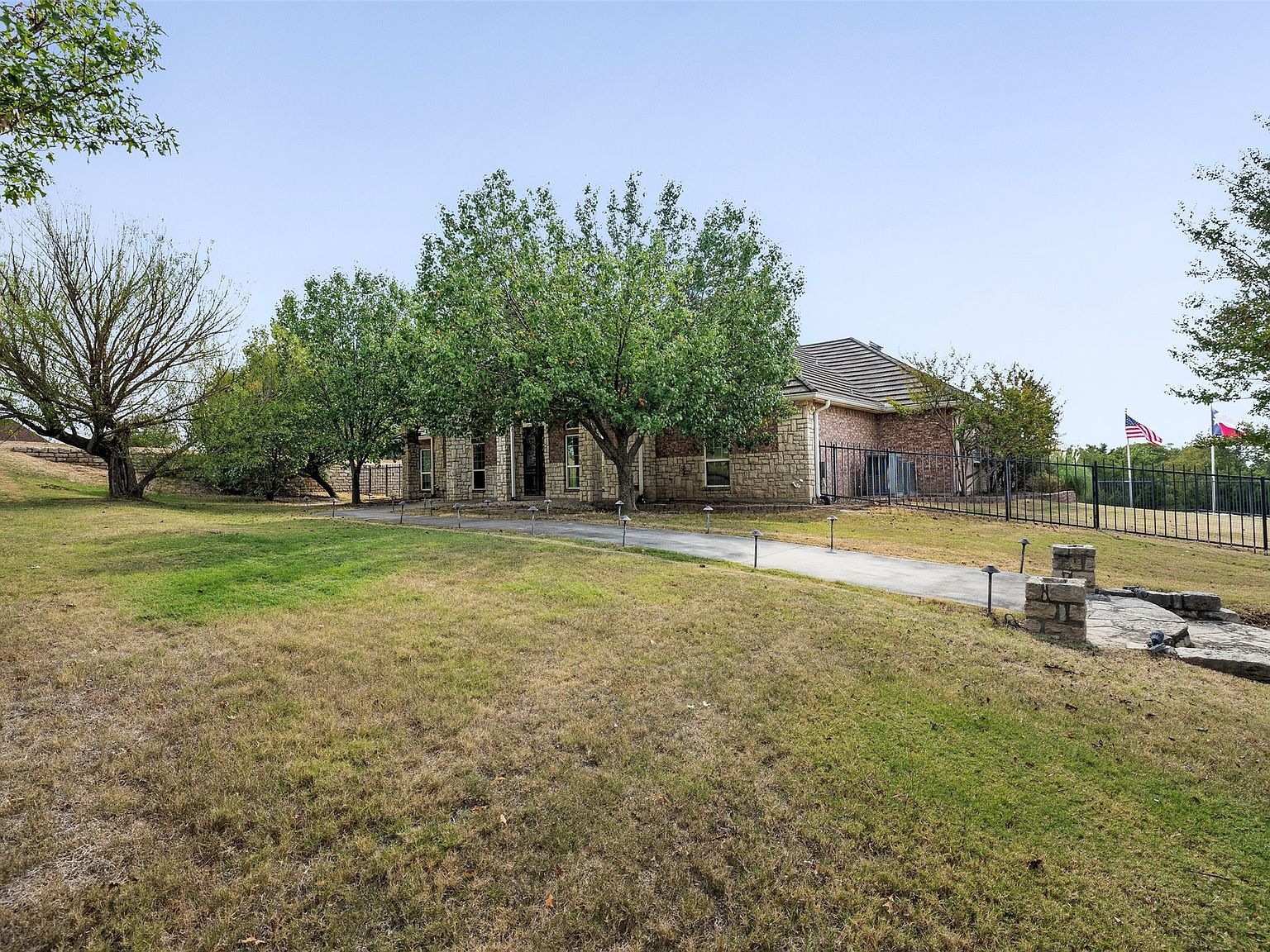 167 Duke Trl Weatherford, TX 76088 - Thumbnail 3