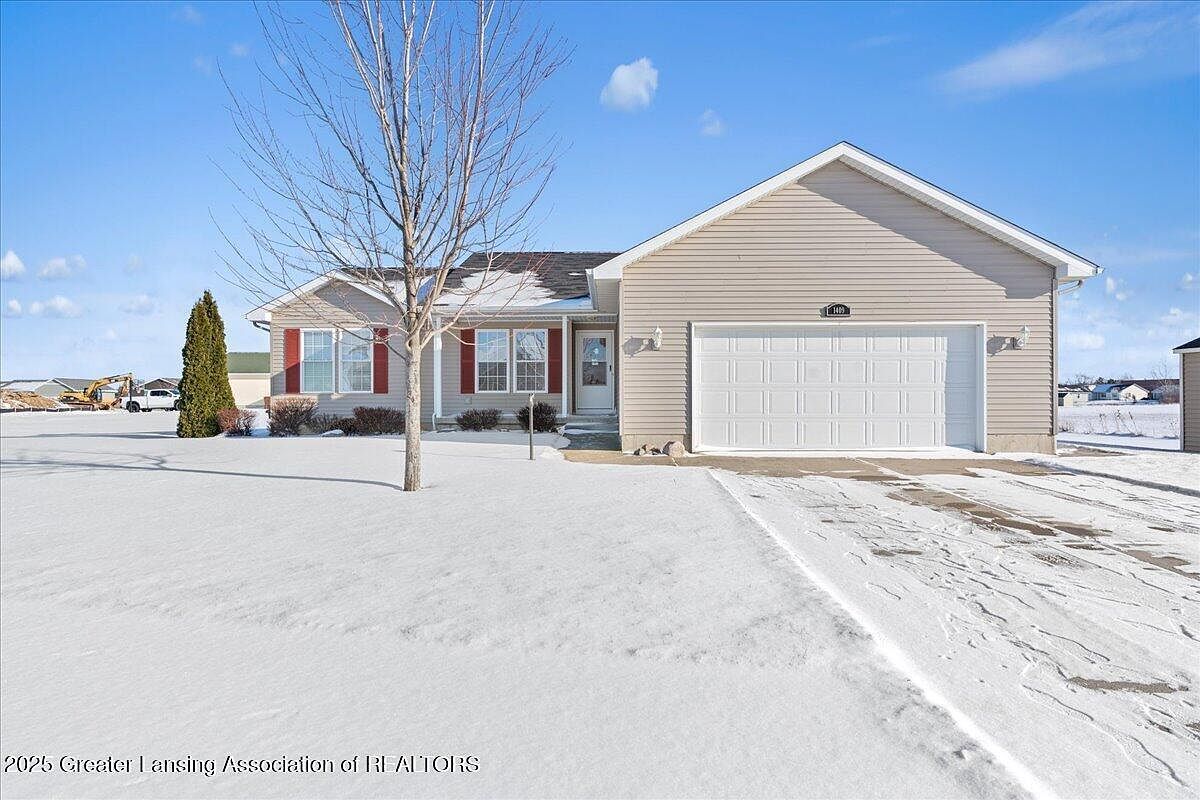 1409 Kelcrasta Dr Saint Johns, MI 48879 - Thumbnail 3