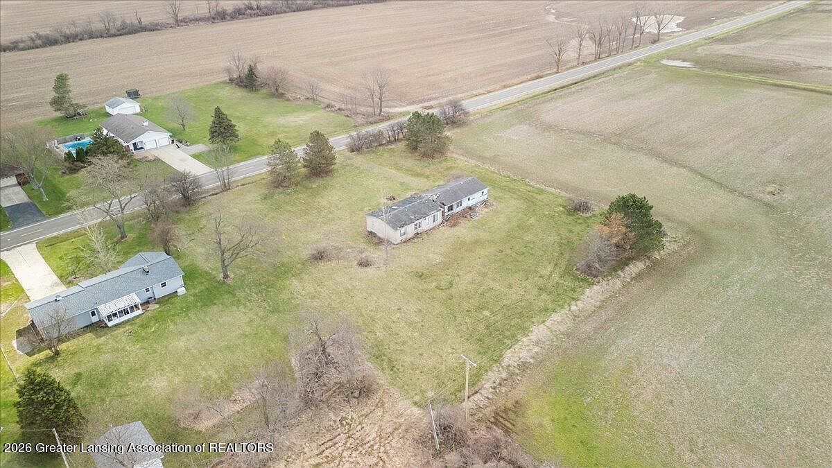 12797 Oneida Rd Grand Ledge, MI 48837 - Thumbnail 3