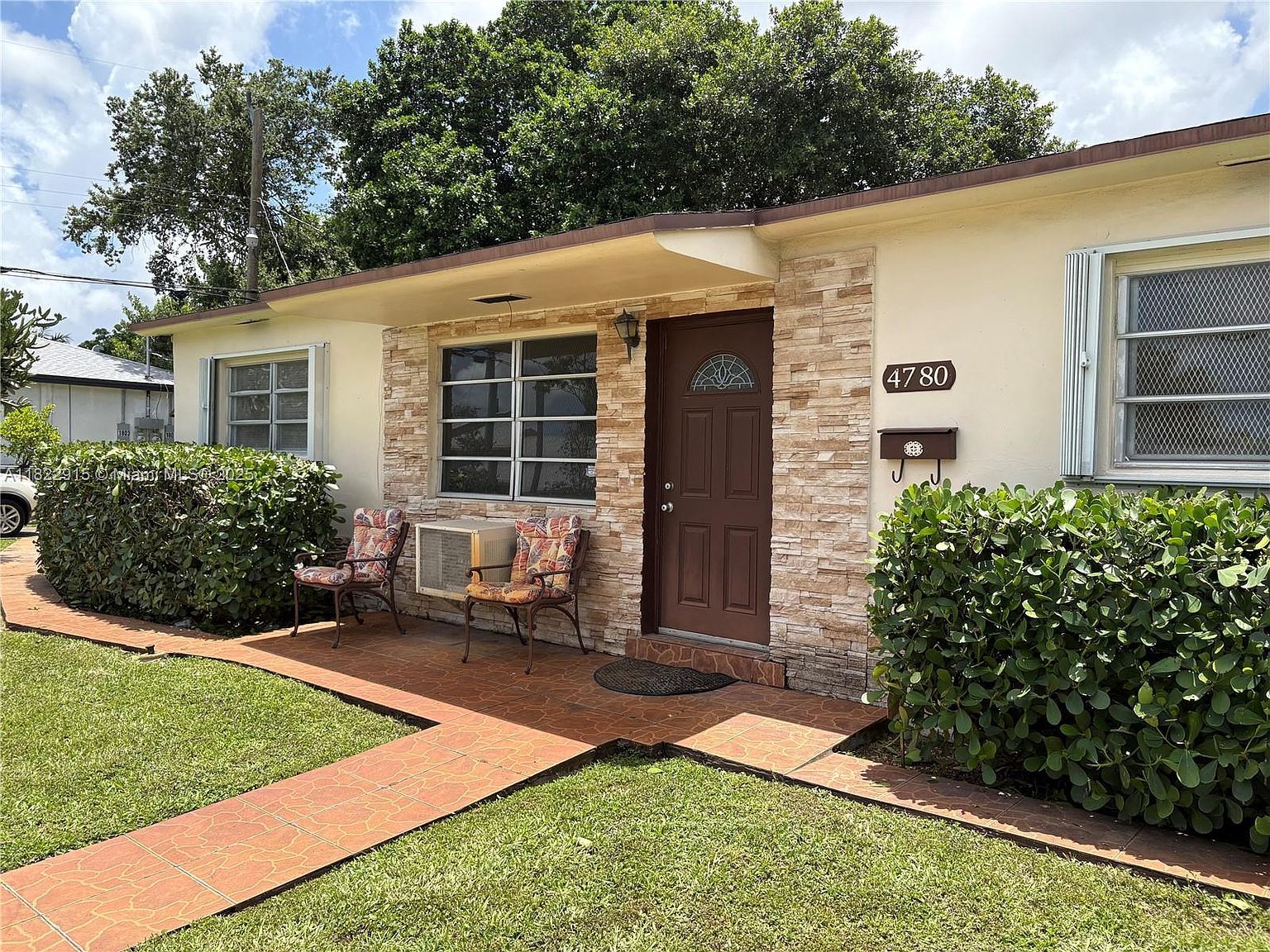 4780 NW 18th Ave Miami, FL 33142 - Thumbnail 3