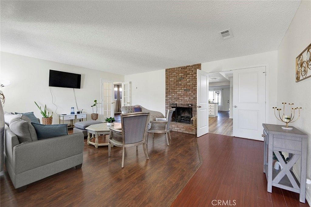 43646 Rembrandt St Lancaster, CA 93535 - Thumbnail 3