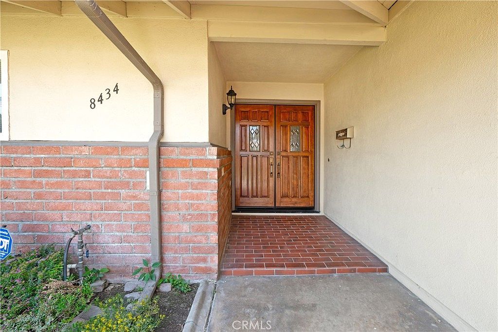 8434 Monteel Pl Riverside, CA 92504 - Thumbnail 3