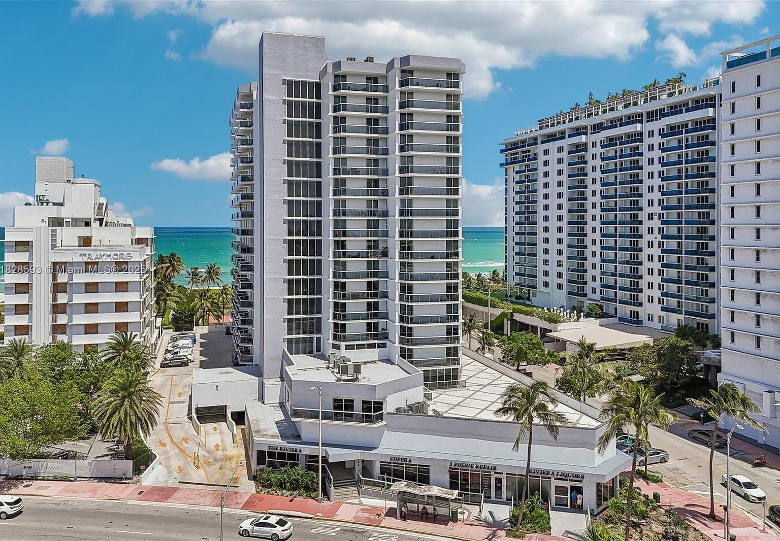 2401 Collins Ave APT 1612 Miami Beach, FL 33140 - Thumbnail 3
