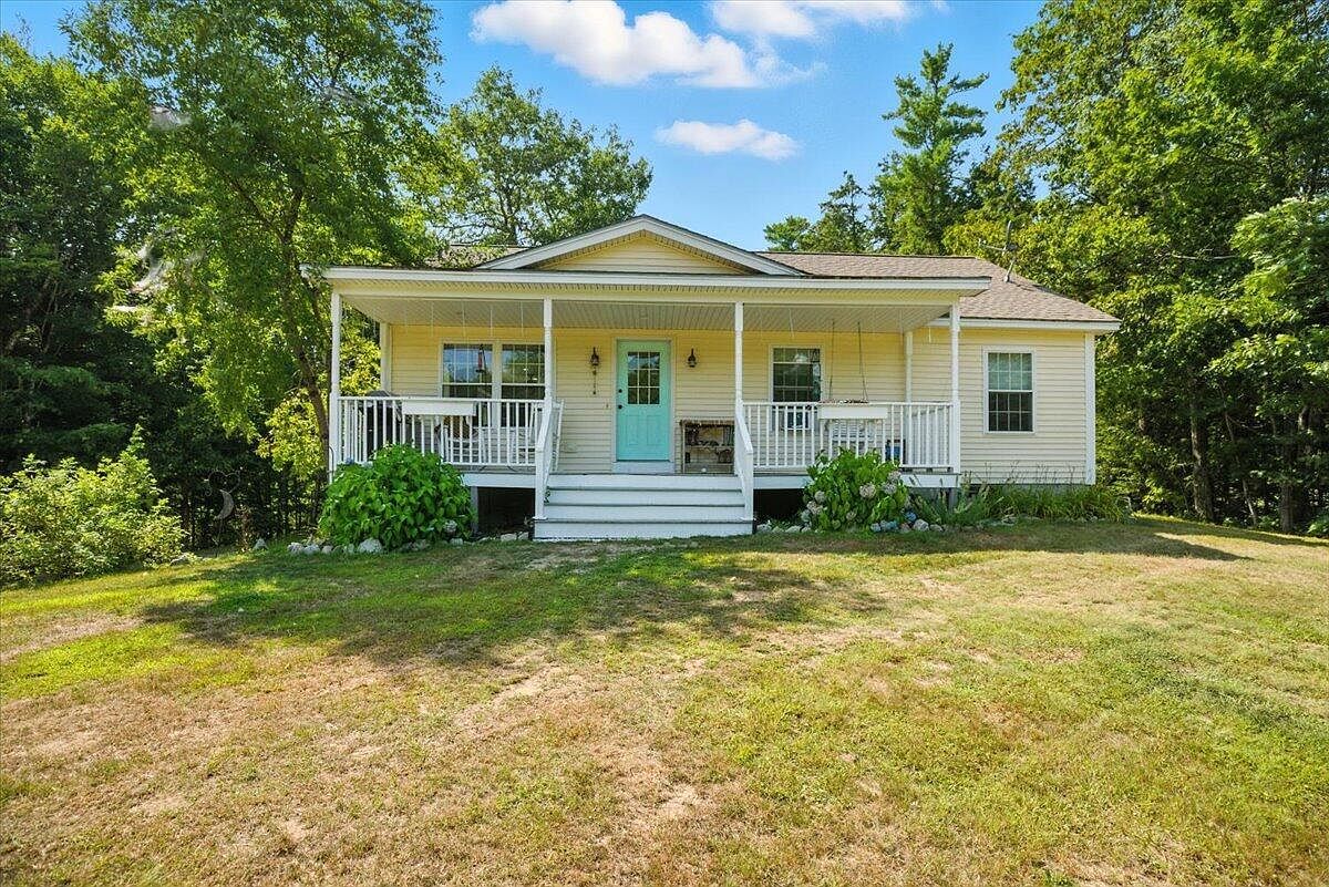 432 Meadow Rd Casco, ME 04015 - Thumbnail 3