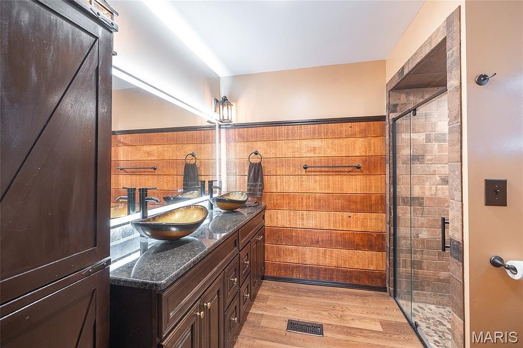 807 County Road 6410 Salem, MO 65560 - Thumbnail 3