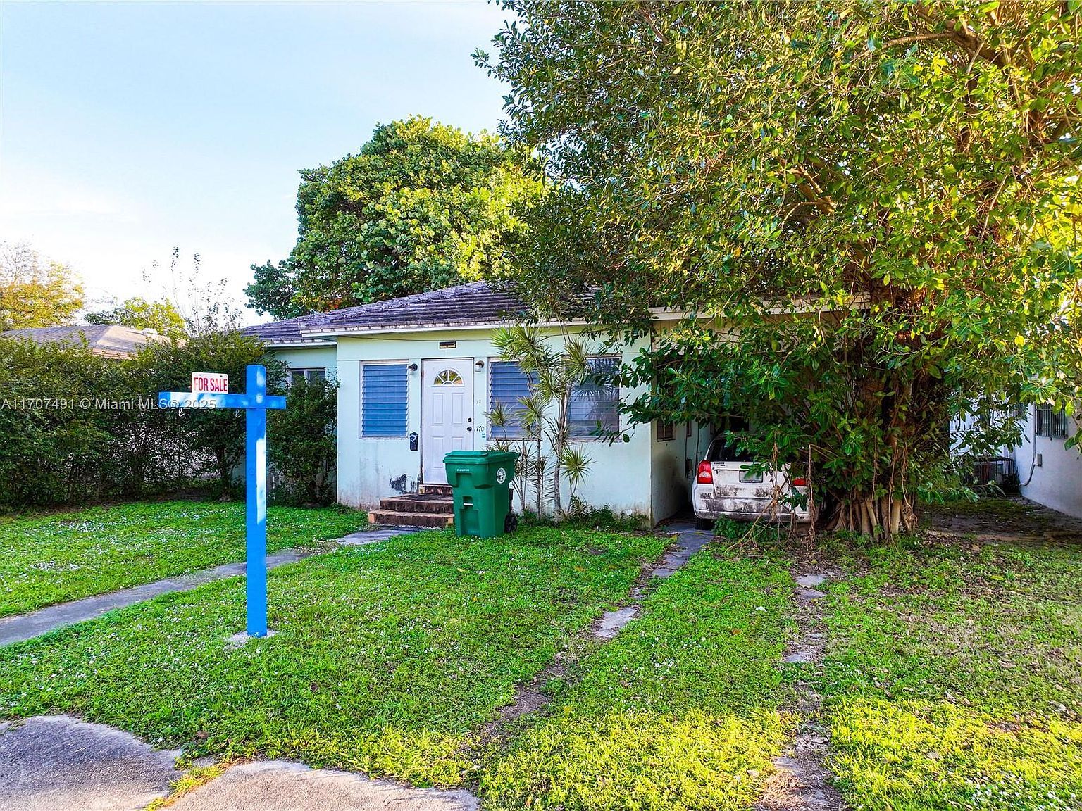 1770 NW 55th Ter Miami, FL 33142 - Thumbnail 3