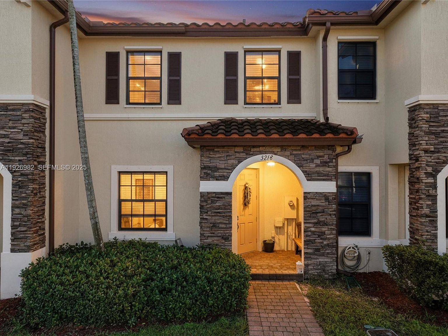 3218 SE 5th Ct Homestead, FL 33033 - Thumbnail 3