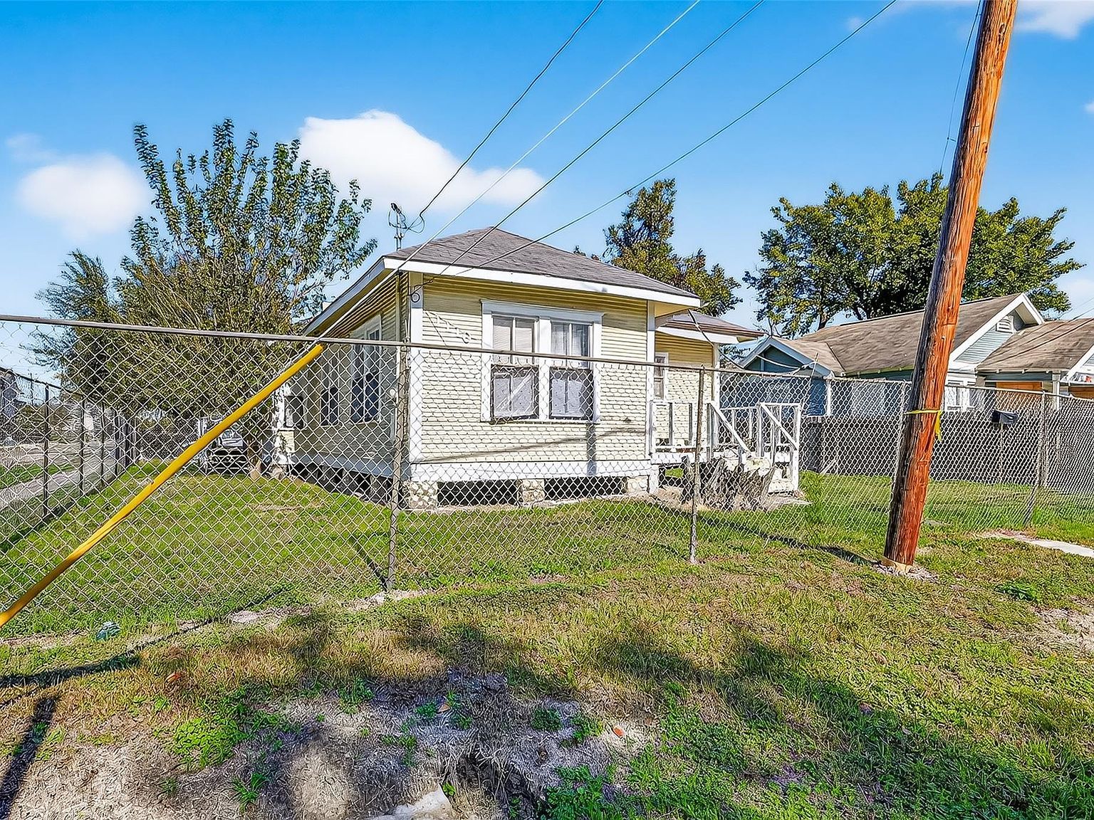 1110 Mathis St Houston, TX 77009 - Thumbnail 3