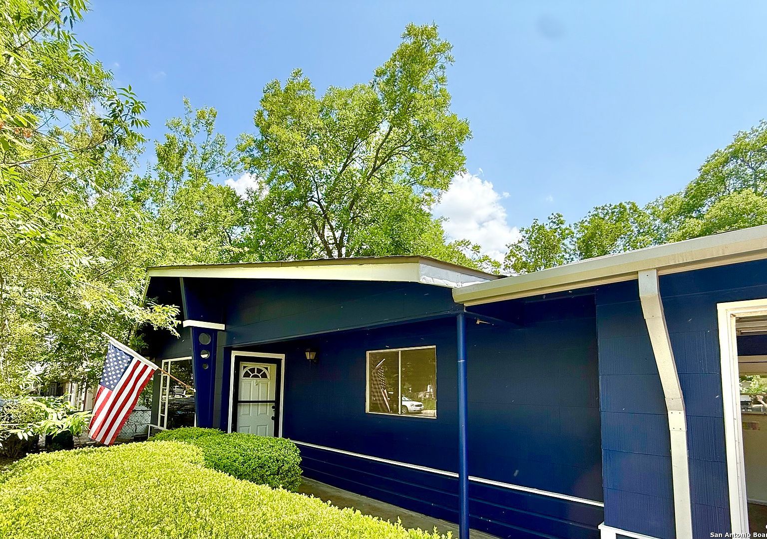 613 Harper Rd Kerrville, TX 78028 - Thumbnail 3