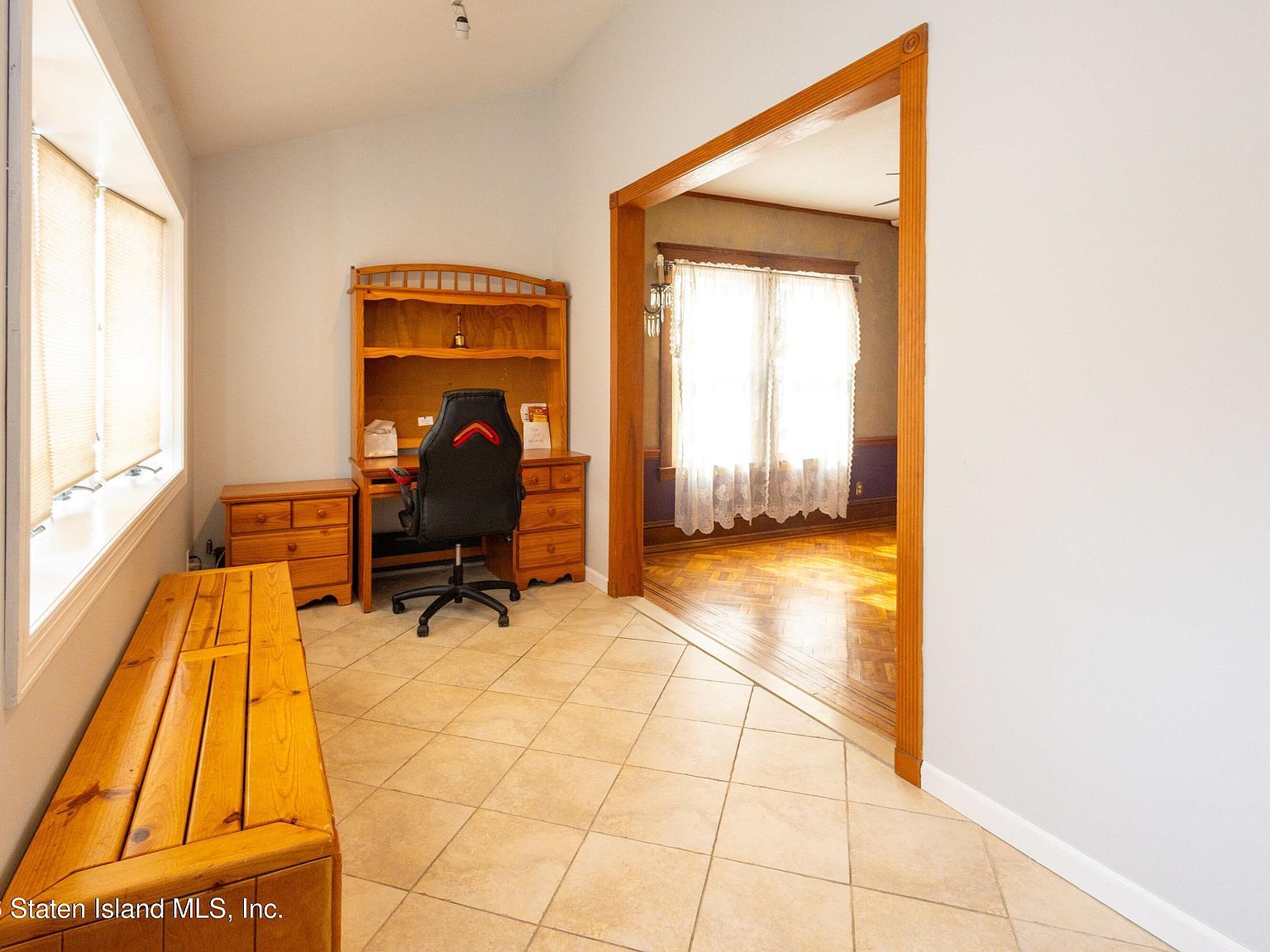 664 Annadale Rd Staten Island, NY 10312 - Thumbnail 3