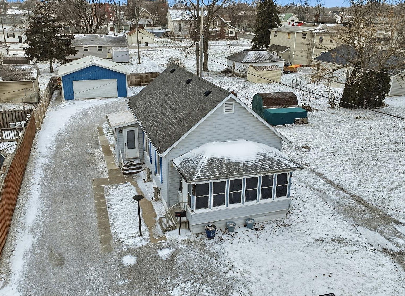 110 S Ash St Butler, IN 46721 - Thumbnail 3