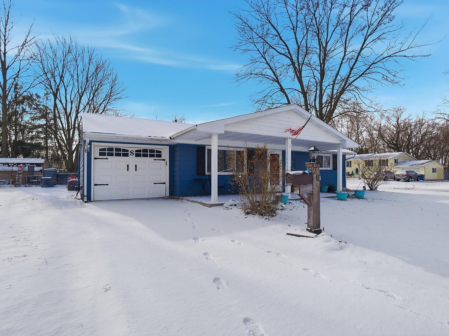 26 Woodlawn St Bluffton, IN 46714 - Thumbnail 3