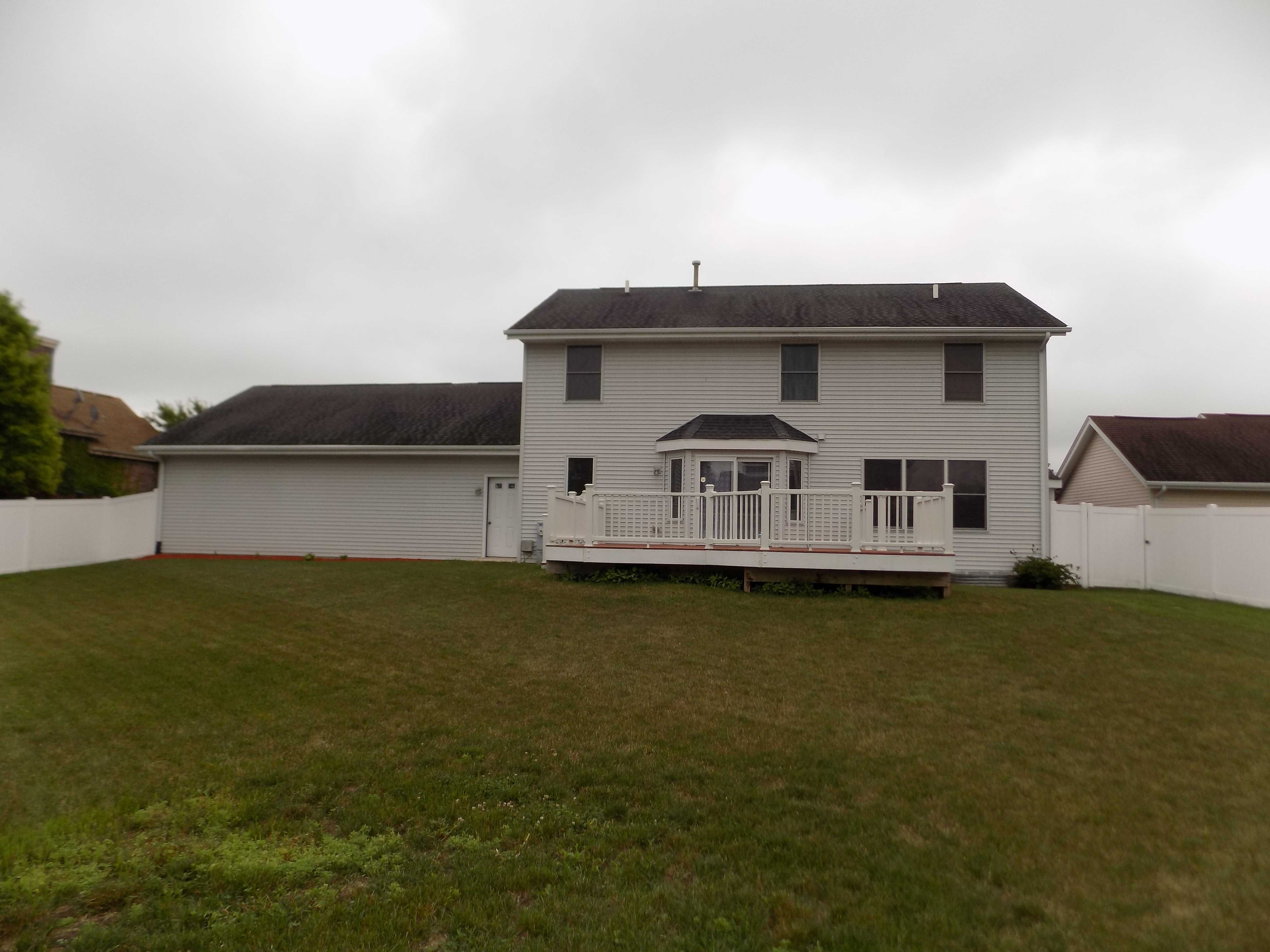 656 Trent Lane, Loves Park, IL, USA, 61111 - Thumbnail 2