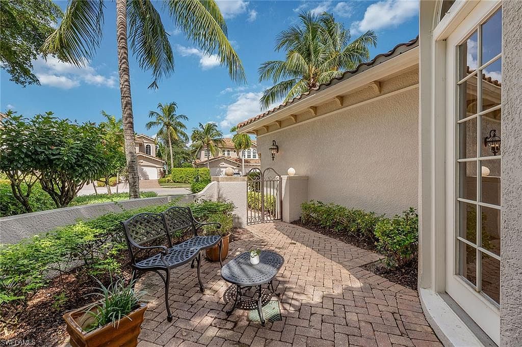 8936 Cherry Oaks Trl Naples, FL 34114 - Thumbnail 3