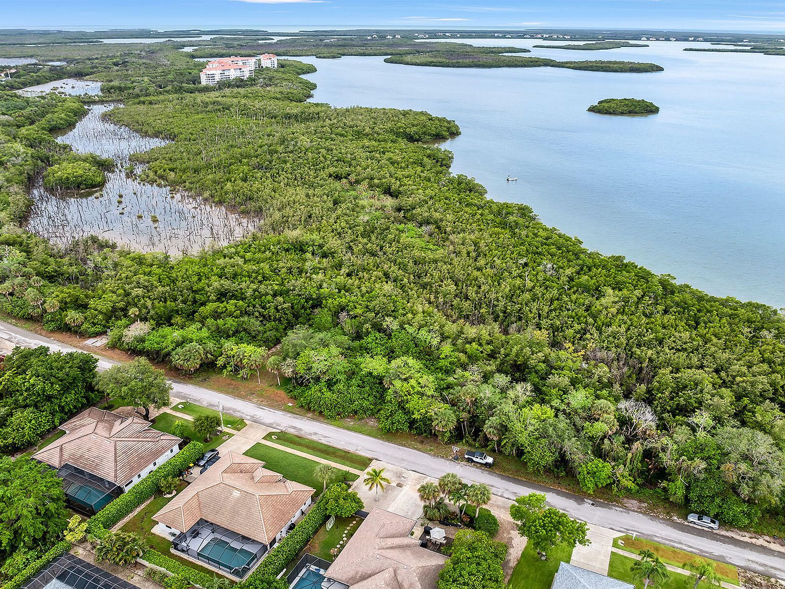 2023 Sheffield Ave Marco Island, FL 34145 - Thumbnail 3