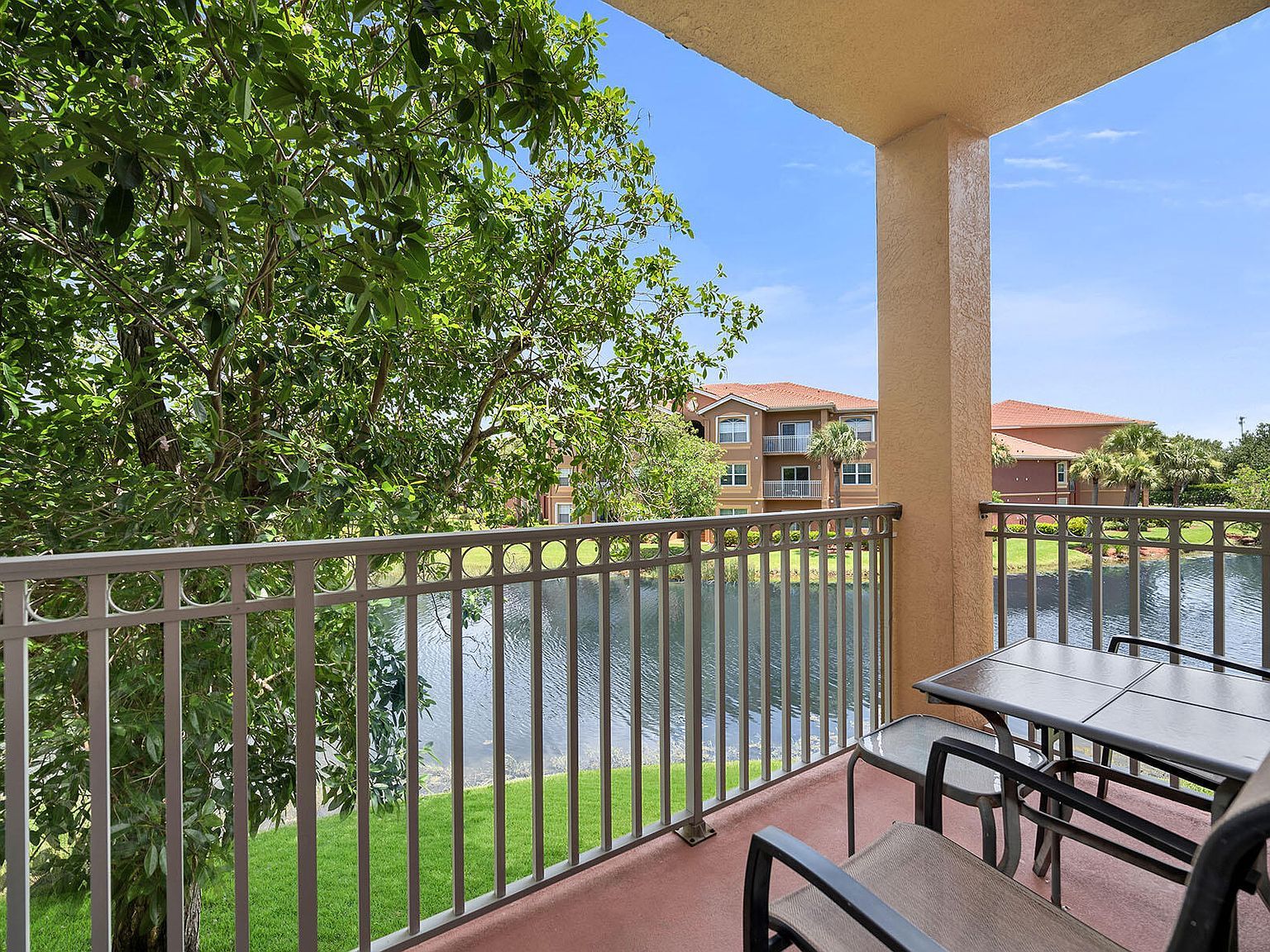 15605 Ocean Walk Cir APT 203 Fort Myers, FL 33908 - Thumbnail 3