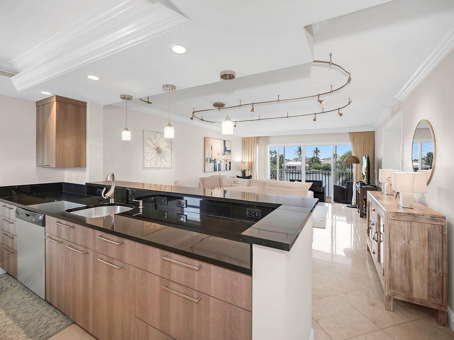 300 Park Shore Dr APT 2E Naples, FL 34103 - Thumbnail 3