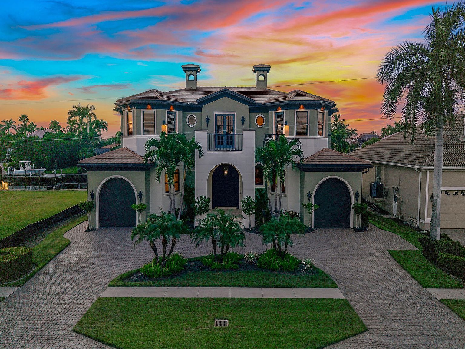 1850 Apataki Ct Marco Island, FL 34145 - Thumbnail 3