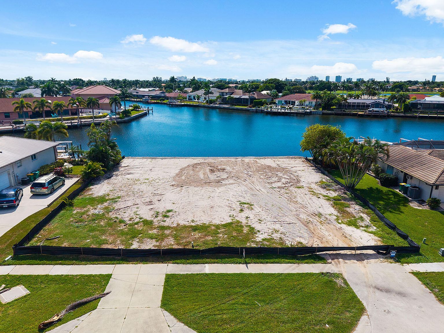 450 N Barfield Dr Marco Island, FL 34145 - Thumbnail 3