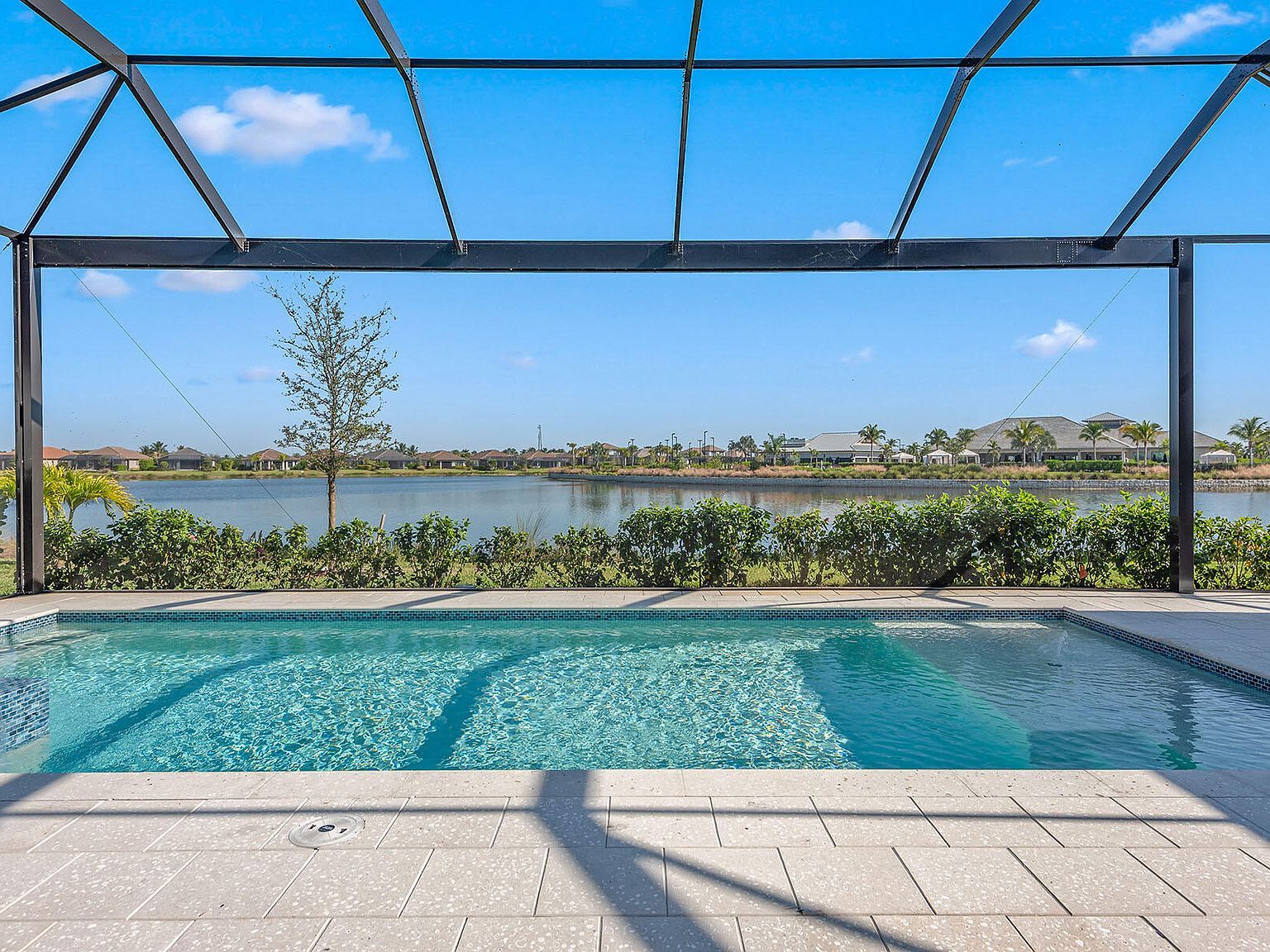 15378 Turin Dr Naples, FL 34114 - Thumbnail 3