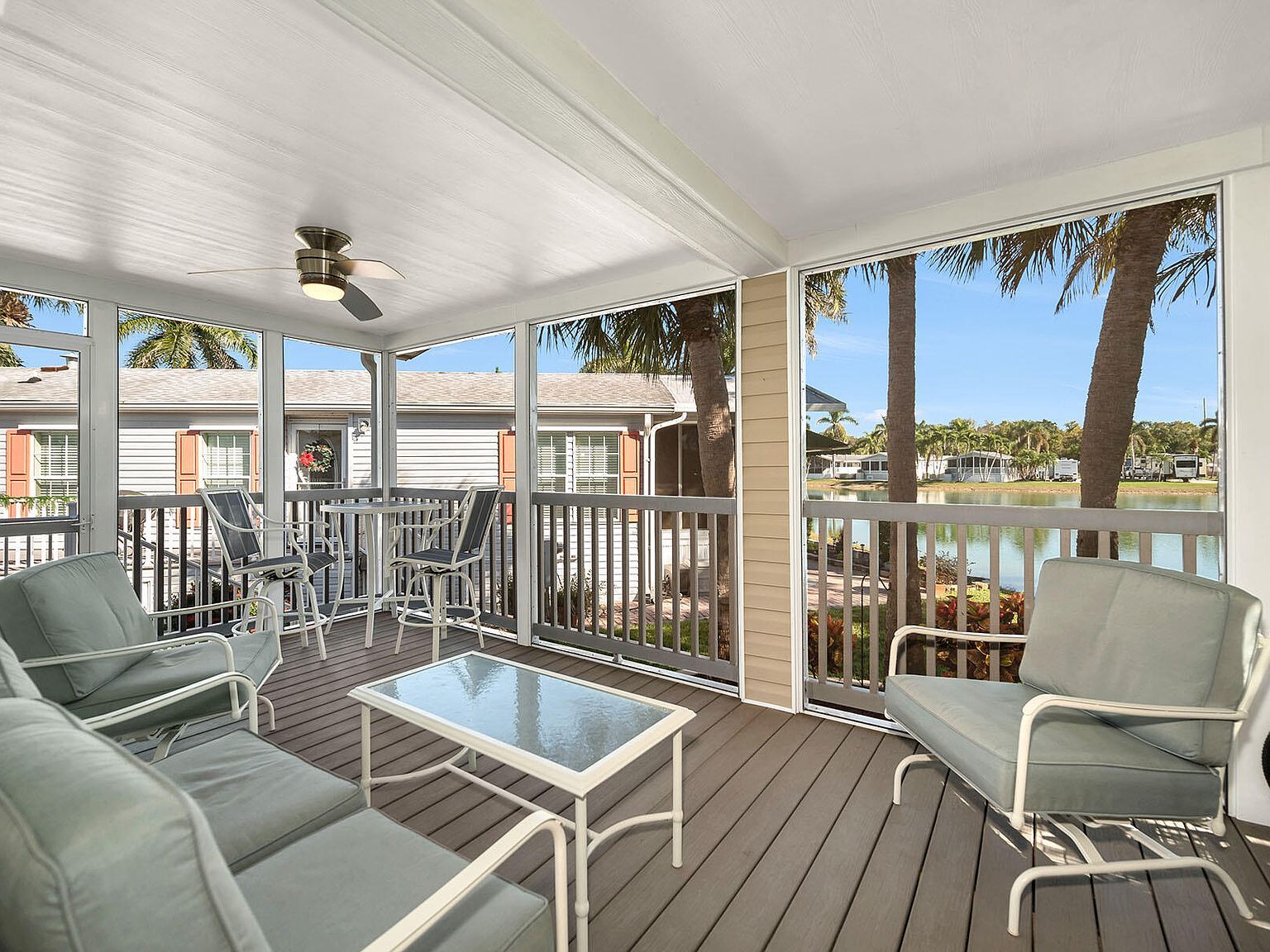 1113 Diamond Lake Cir Naples, FL 34114 - Thumbnail 3