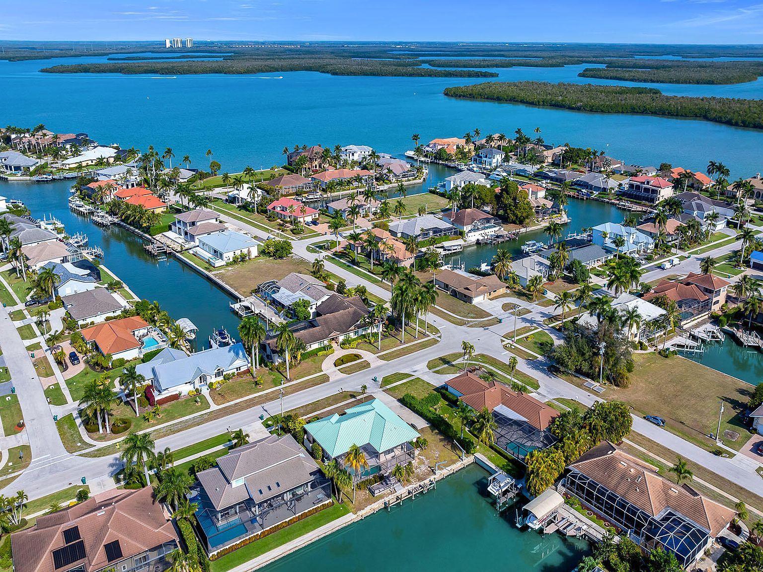 190 Dan River Ct Marco Island, FL 34145 - Thumbnail 3