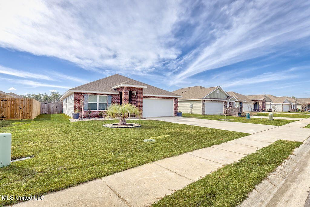 10207 Orchid Magnolia Dr Gulfport, MS 39503 - Thumbnail 3