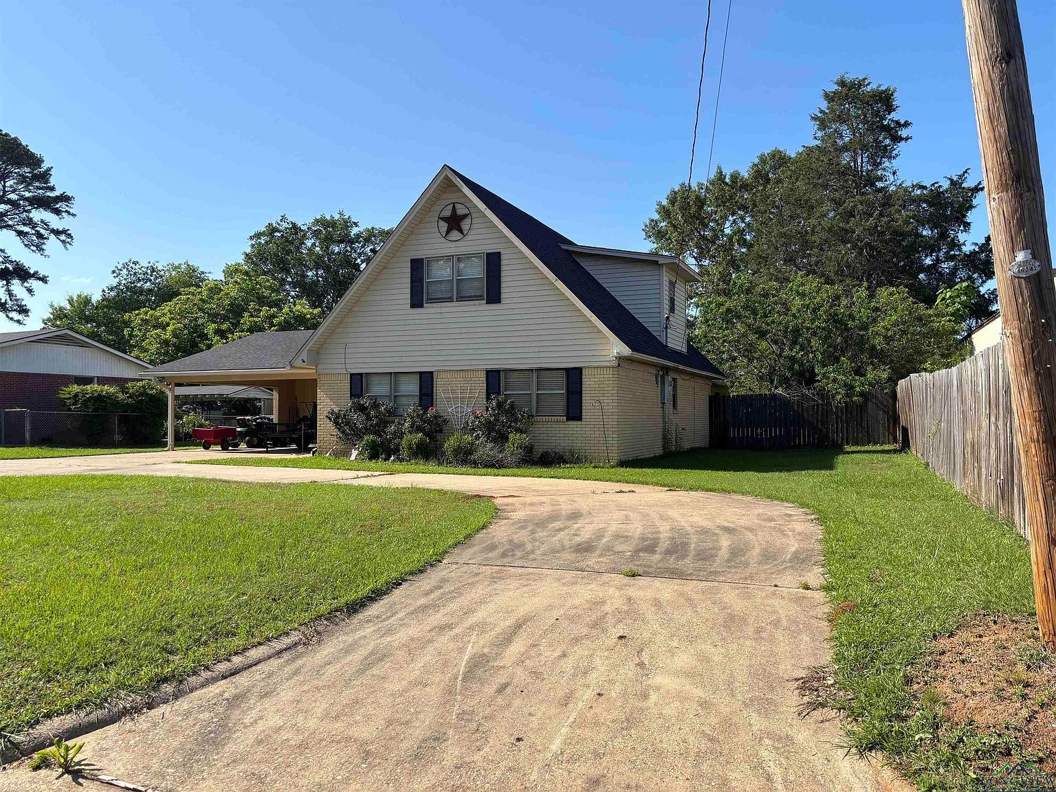 411 E Carolanne Blvd Marshall, TX 75672 - Thumbnail 3