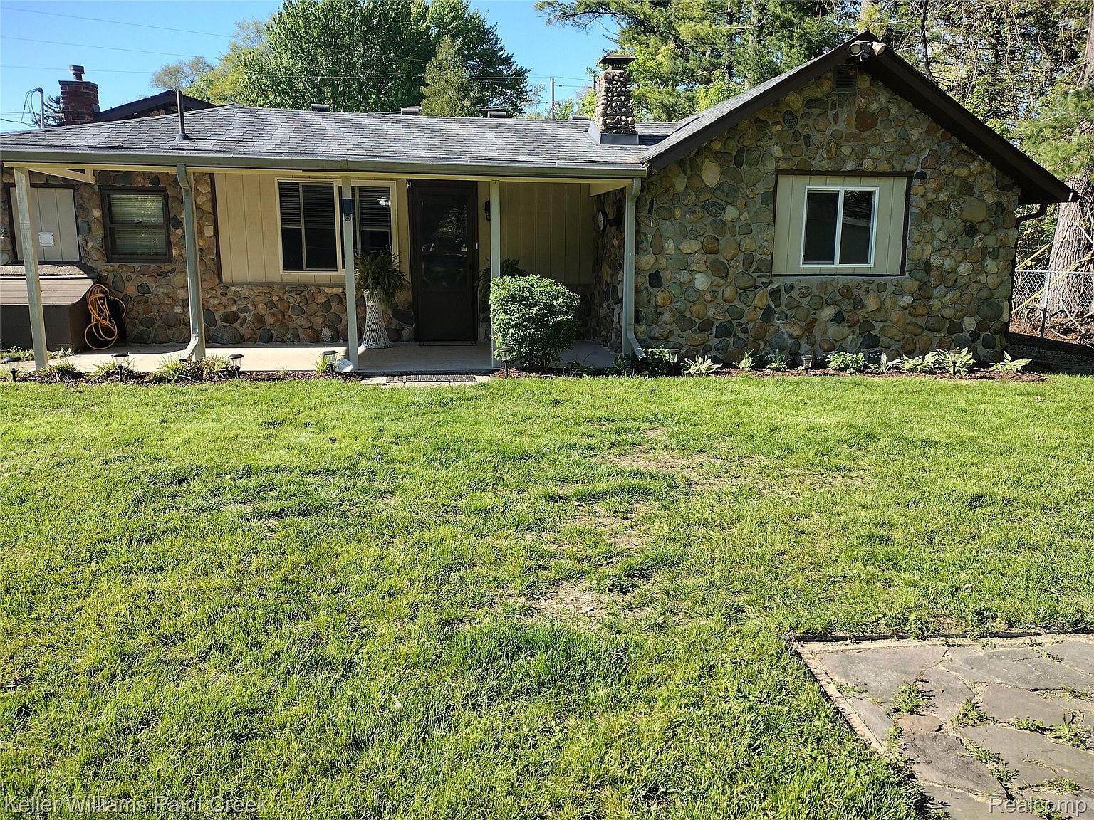 3145 Krafft Rd Fort Gratiot, MI 48059 - Thumbnail 3