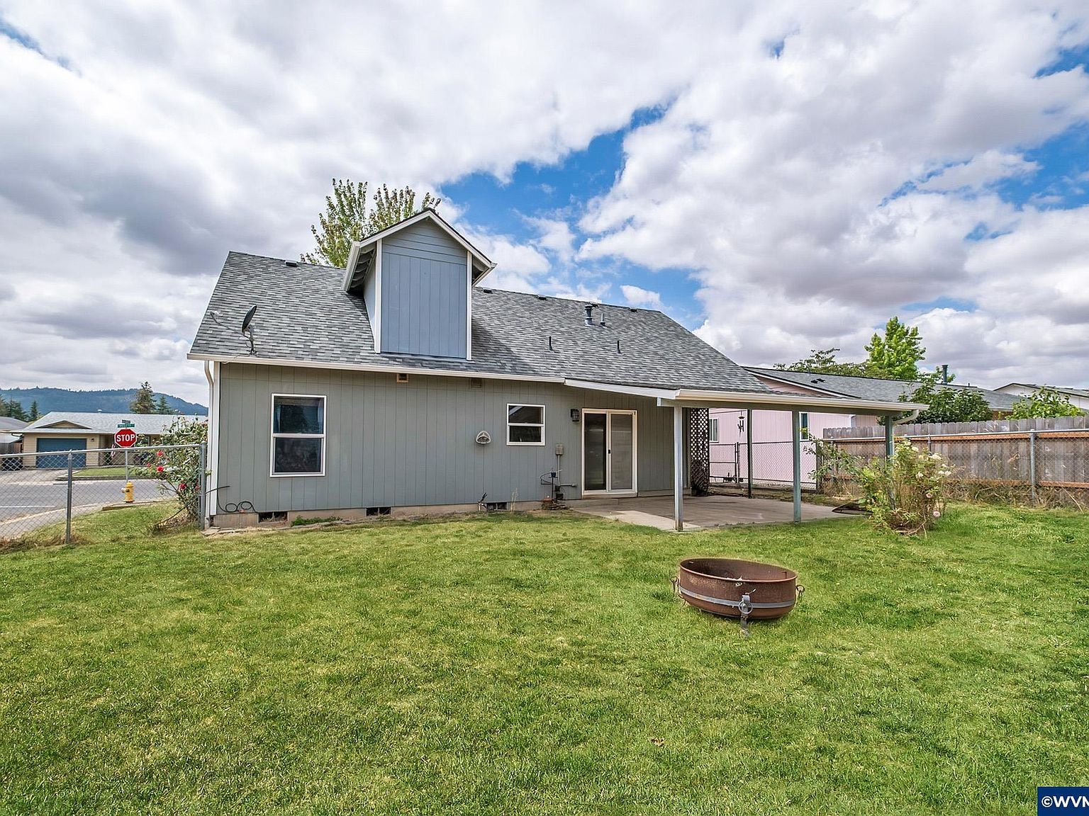 2799 S 12th St Lebanon, OR 97355 - Thumbnail 3