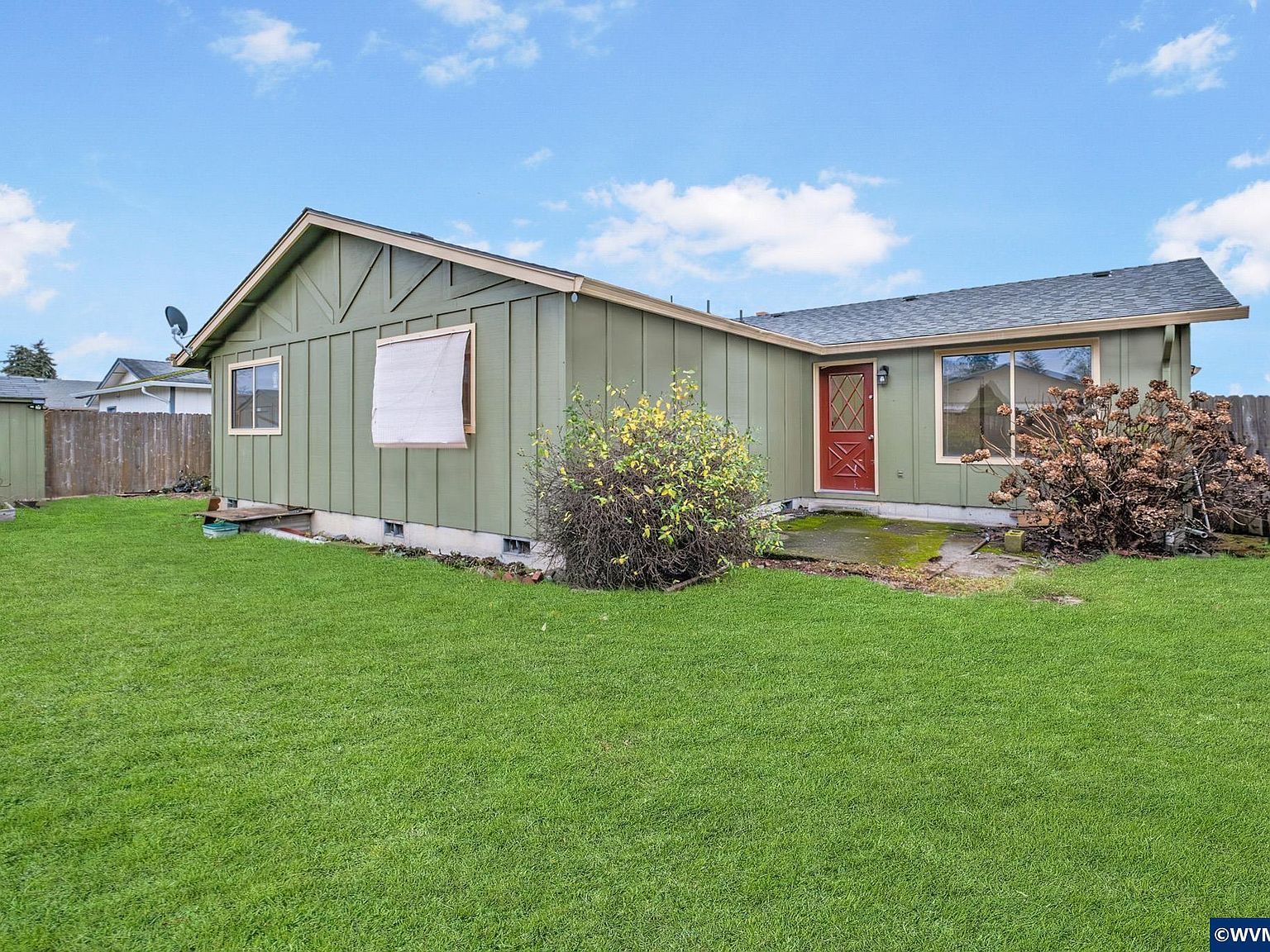 2652 S 11th St Lebanon, OR 97355 - Thumbnail 3