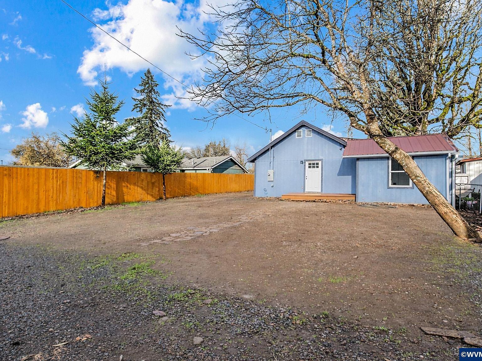 2241 Nandina St Sweet Home, OR 97386 - Thumbnail 3